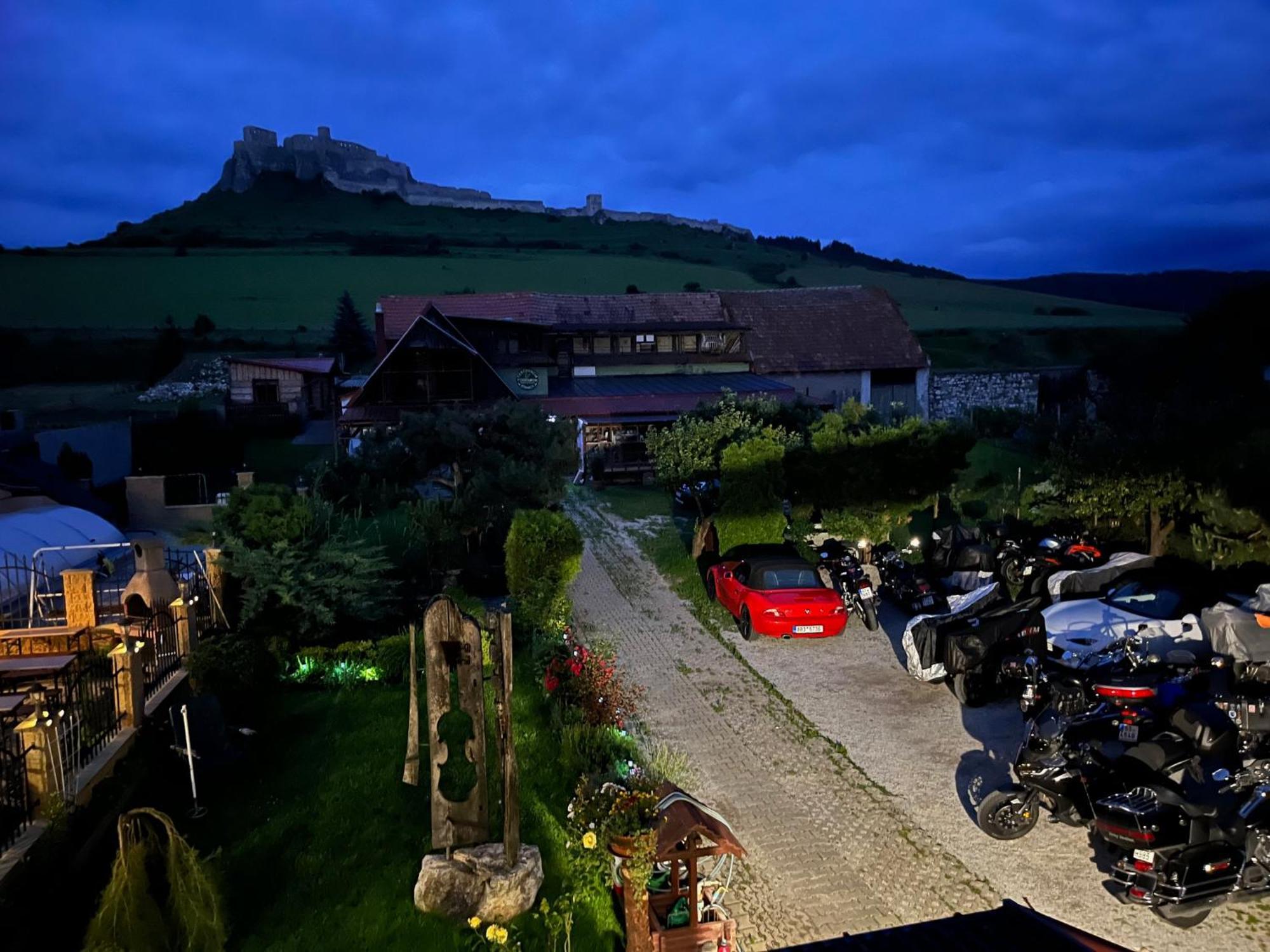 A+S Penzion Podzamok Spisské Podhradie Exterior foto